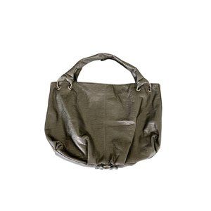 Stylish Silver Handbag Top with zippered top